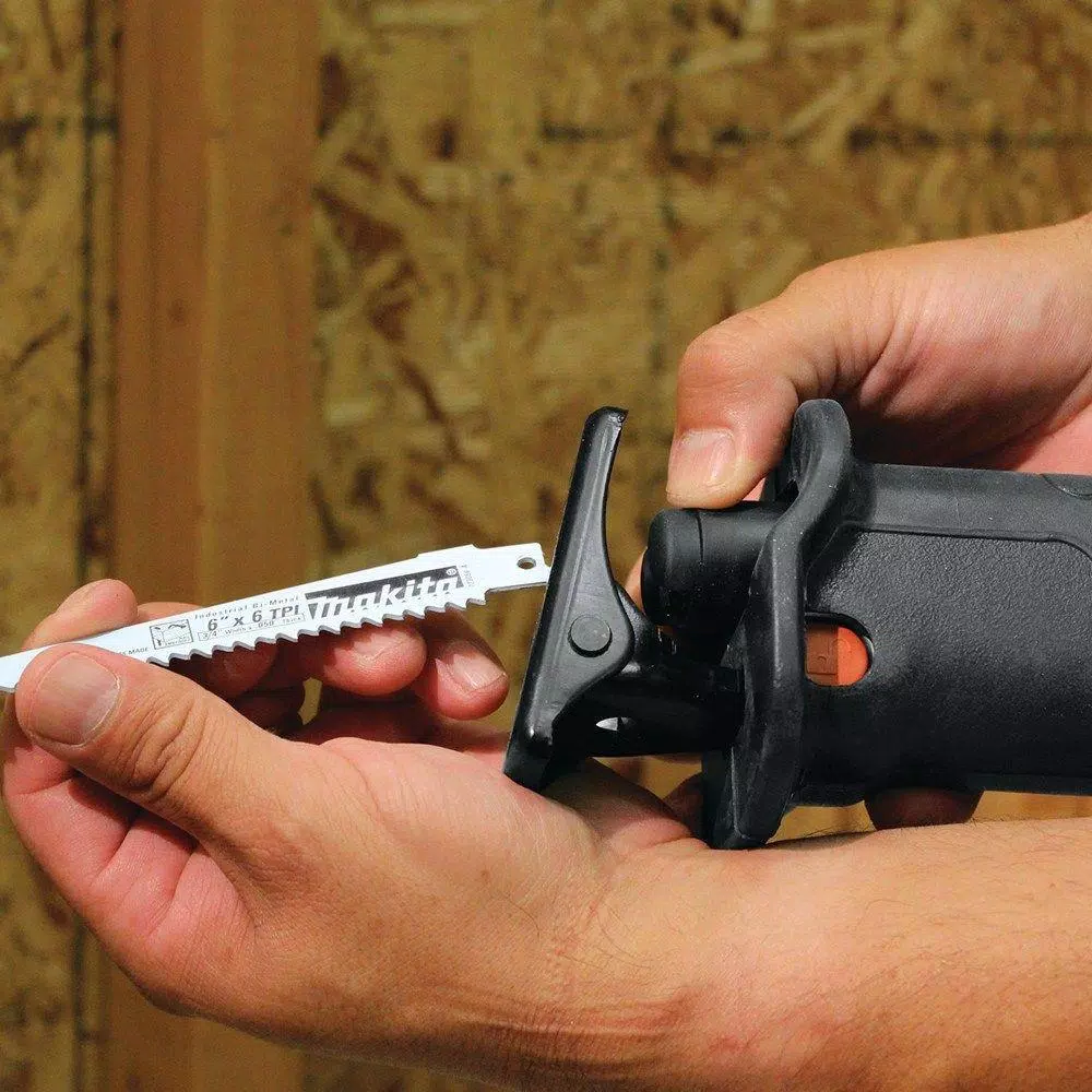 Best reviews of 🎉 Makita 11 Amp Corded Variable Speed Reciprocating Saw With Wood Cutting Blade, Metal Cutting Blade And Hard Case 🔔 15 Best reviews of 🎉 Makita 11 Amp Corded Variable Speed Reciprocating Saw With Wood Cutting Blade, Metal Cutting Blade And Hard Case 🔔 - Image 13