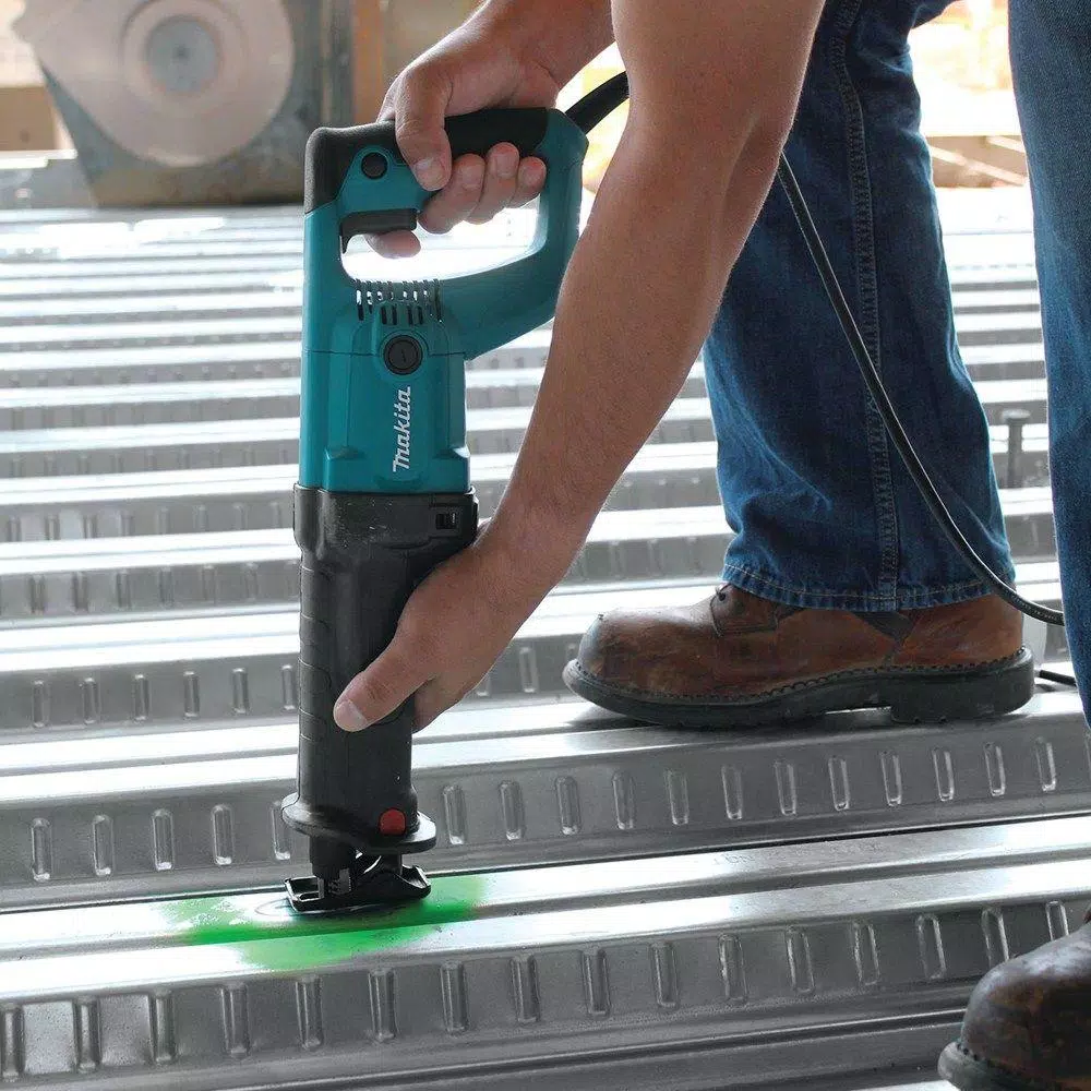 Best reviews of 🎉 Makita 11 Amp Corded Variable Speed Reciprocating Saw With Wood Cutting Blade, Metal Cutting Blade And Hard Case 🔔 16 Best reviews of 🎉 Makita 11 Amp Corded Variable Speed Reciprocating Saw With Wood Cutting Blade, Metal Cutting Blade And Hard Case 🔔 - Image 14